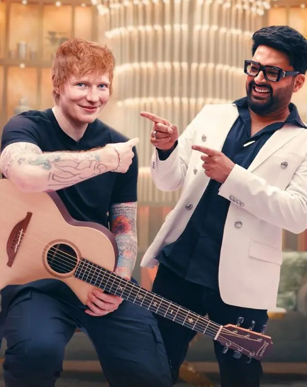 《卡皮尔·夏尔玛 超级印度喜剧秀》：笑到头掉！宝莱坞笑星的爆笑脱口秀，拯救你的不开心！